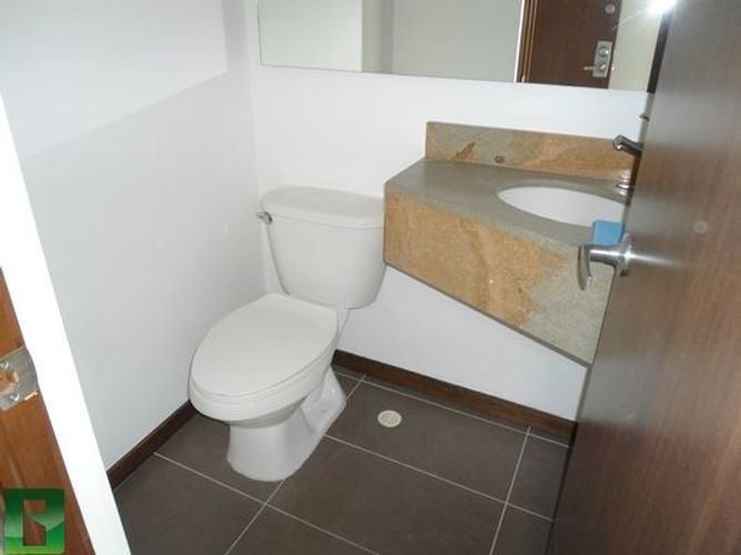 Apartamento en Arriendo en Los Balsos, Medellín - Miniatura 29
