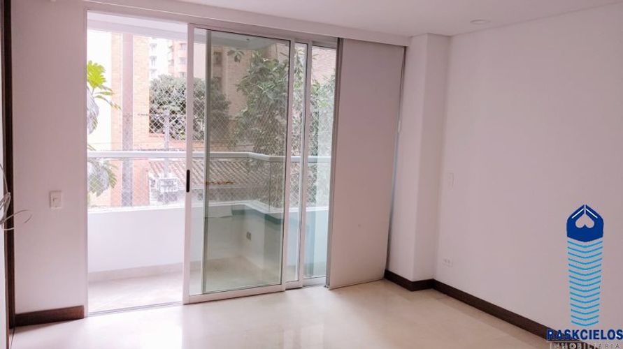 Apartamento en Arriendo en Laureles, Medellín - Miniatura 8