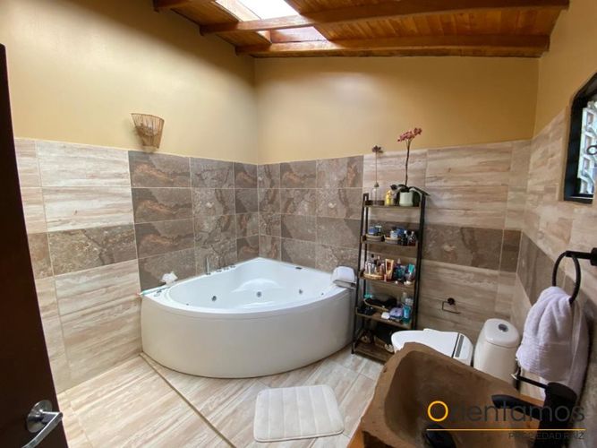 Finca en Arriendo en El salado, Guarne - Miniatura 12