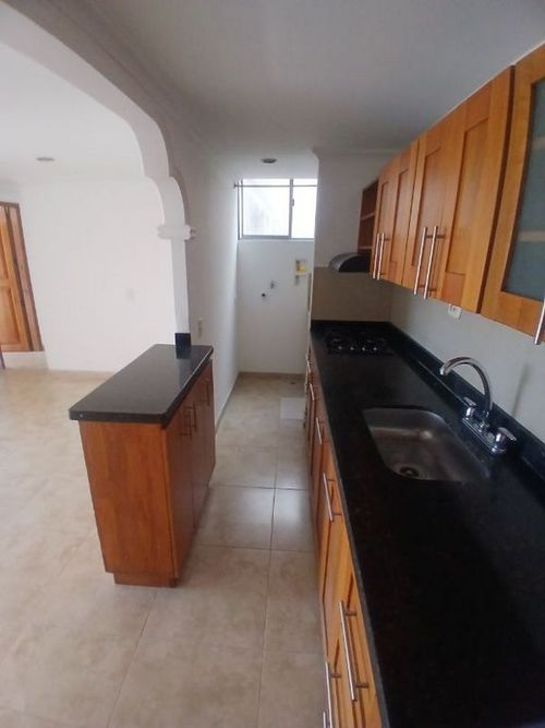 Apartamento en Arriendo en Los colores, Medellín - Miniatura 6