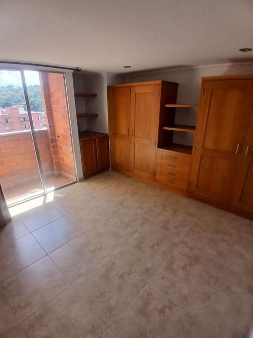 Apartamento en Arriendo en Los colores, Medellín - Miniatura 15