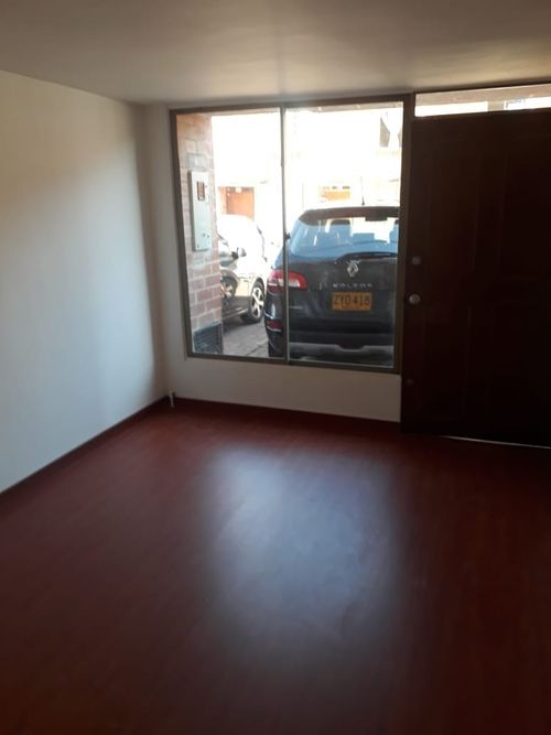 Casa en Arriendo en Portales del norte, Bogotá - Miniatura 3