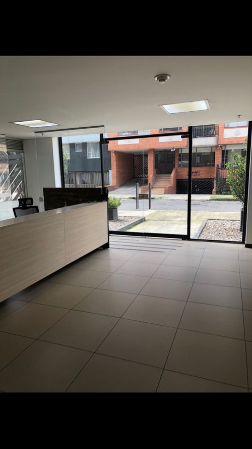 Edificio en Arriendo en Quinta paredes, Bogotá - Miniatura 2