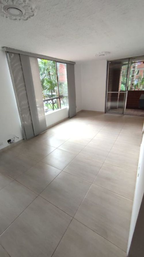 Apartamento en Arriendo en Los colores, Medellín - Miniatura 10