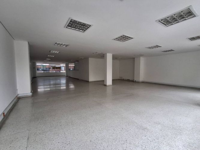 Edificio en  Arriendo en Toberin, Bogotá - Miniatura 3