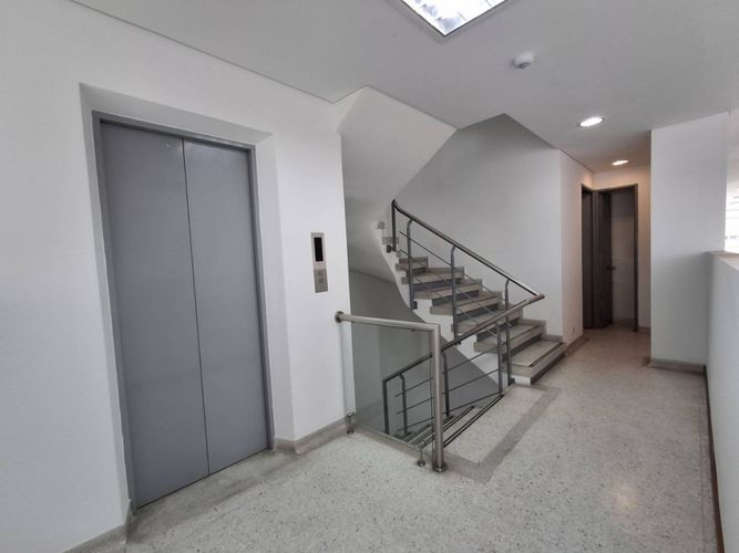 Edificio en  Arriendo en Toberin, Bogotá - Miniatura 7