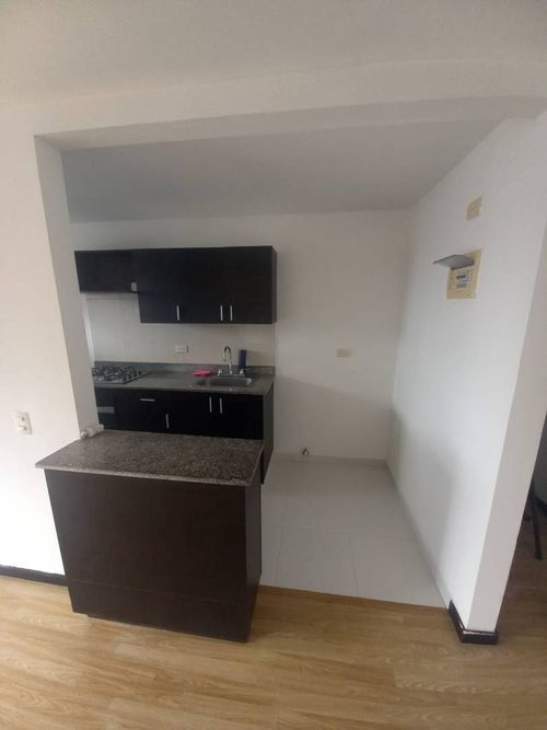 Apartamento en Arriendo en El Carmelo II, Sabaneta - Miniatura 2