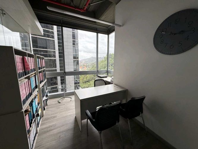 Oficina en Venta en Usaquen, Bogotá - Miniatura 5