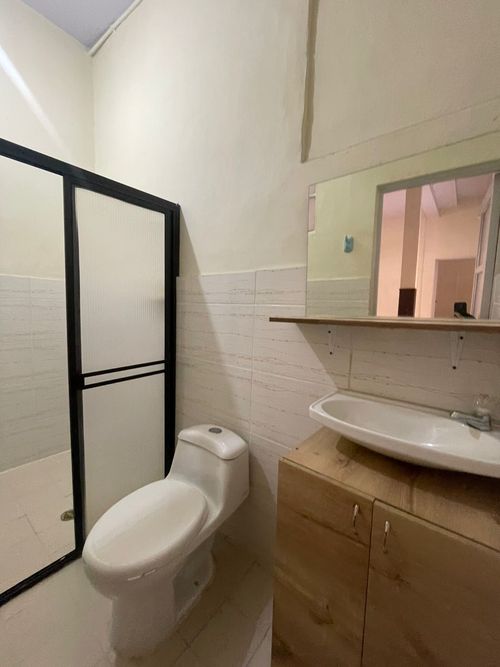 Casa en Arriendo en Santa lucia, Medellín - Miniatura 2