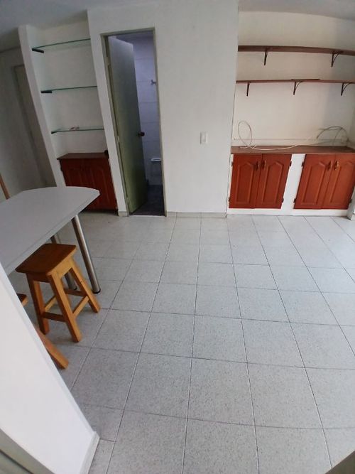 Apartaestudio en Arriendo en Los colores, Medellín - Miniatura 3