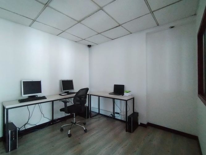 Edificio en arriendo en Teusaquillo, Bogotá - Miniatura 2