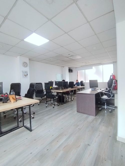 Edificio en arriendo en Teusaquillo, Bogotá - Miniatura 5