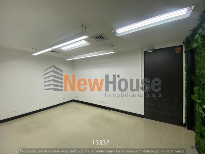 Oficina en Arriendo en Aeroparque juan pablo ii, Medellín - Miniatura 7