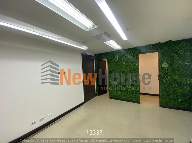 Oficina en Arriendo en Aeroparque juan pablo ii, Medellín - Miniatura 8