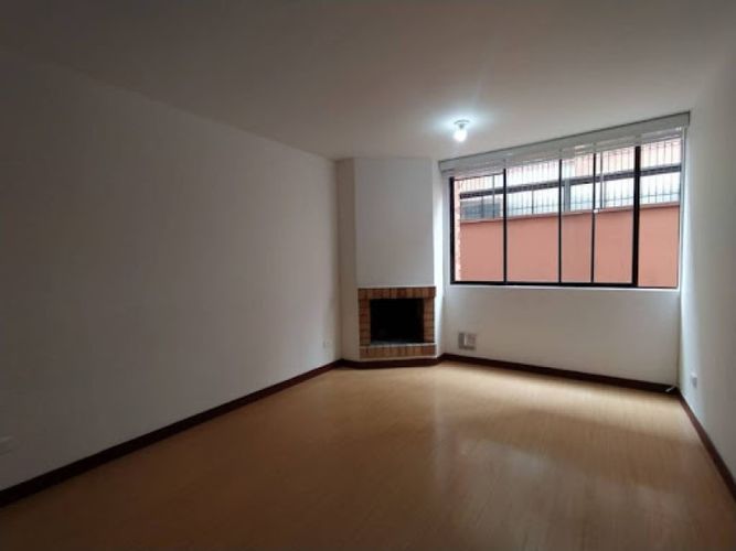 Apartamento en Arriendo en San patricio, Bogotá - Miniatura 2