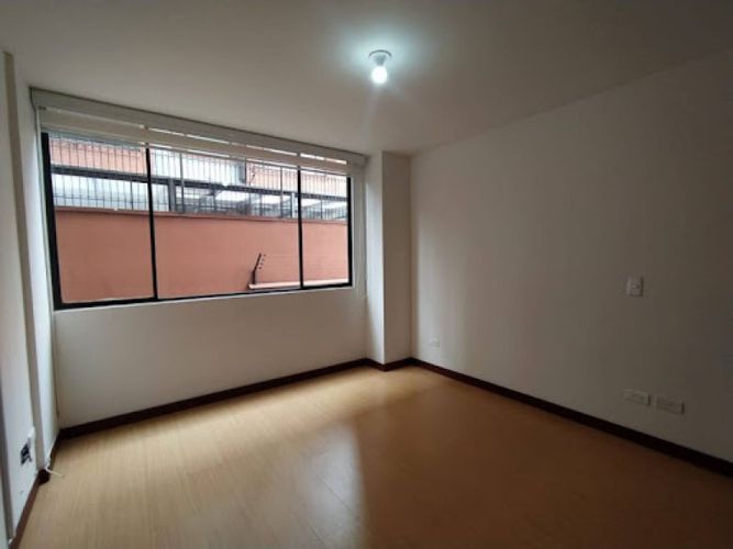 Apartamento en Arriendo en San patricio, Bogotá - Miniatura 5