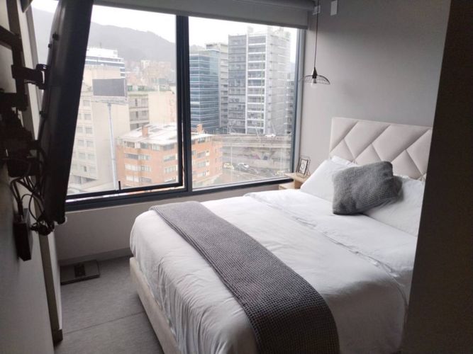 Apartaestudio en Venta en Chicó Navarra, Bogotá - Miniatura 2