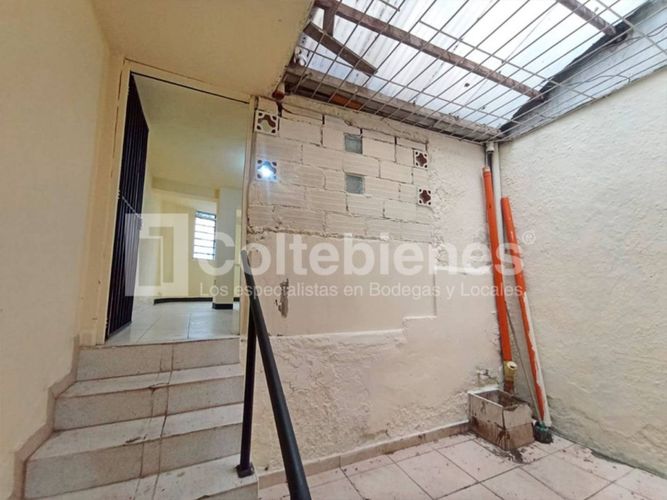 Local en  Arriendo en Villa Nueva, Medellín - Miniatura 4