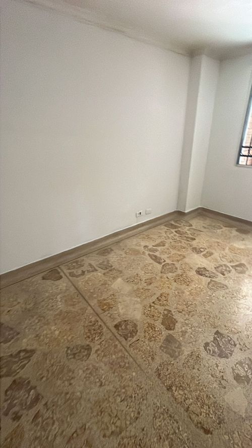 Apartaestudio en Venta en Laureles, Medellín - Miniatura 3