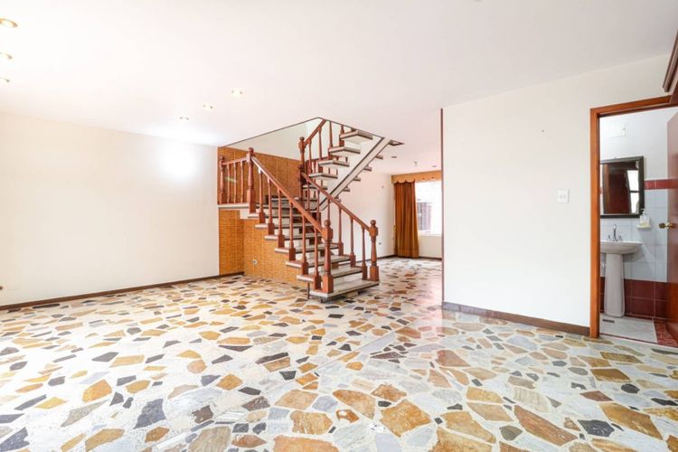 Casa en Arriendo en Normandia, Bogotá - Miniatura 2
