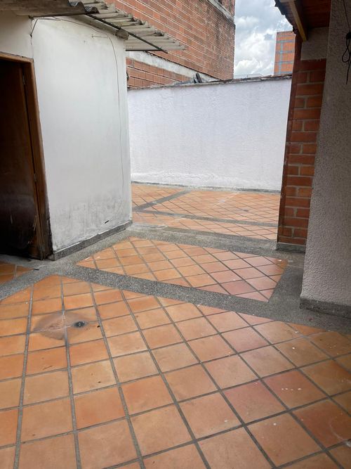 Casa en Arriendo en Los colores, Medellín - Miniatura 14