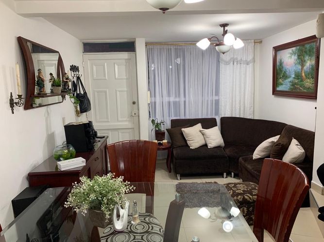 Casa en Venta en Rincon de santa ines, Bogotá - Miniatura 2
