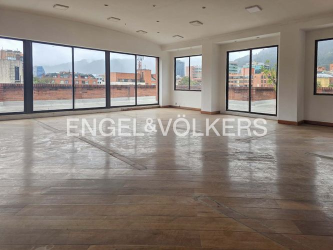 Edificio en Arriendo en Chico norte, Bogotá - Miniatura 12