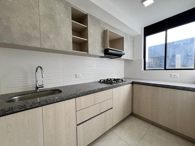 Apartamento en Arriendo en Cerritos, Pereira - Miniatura 2