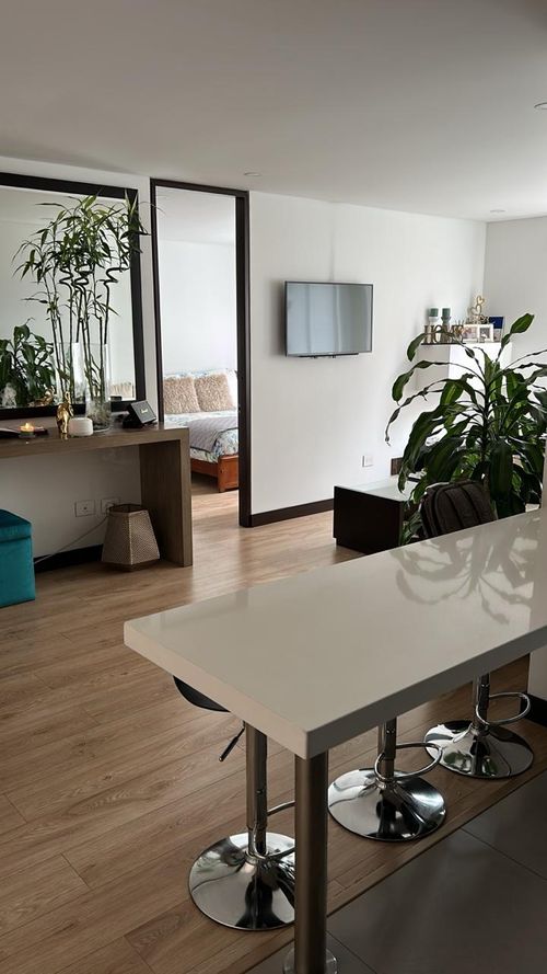 Apartaestudio en Arriendo en Santa Barbara, Bogotá - Miniatura 2