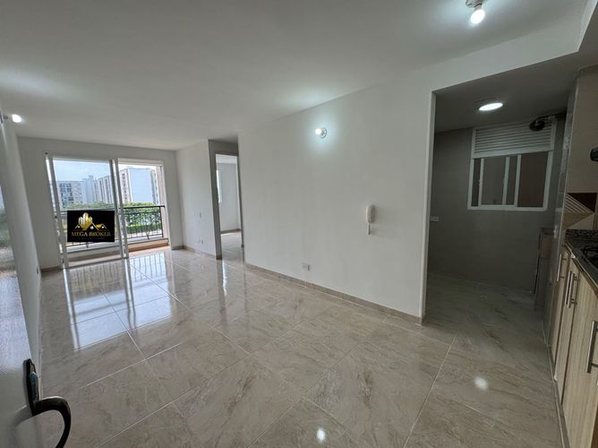 Apartamento en  Venta en Ciudad Pacífica, Cali - Miniatura 2