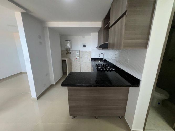Apartamento en Arriendo en Pajarito, Medellín - Miniatura 3
