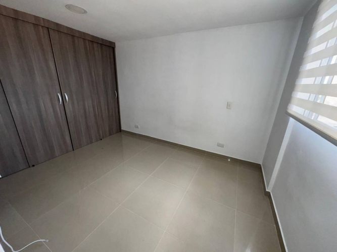 Apartamento en Arriendo en Pajarito, Medellín - Miniatura 5