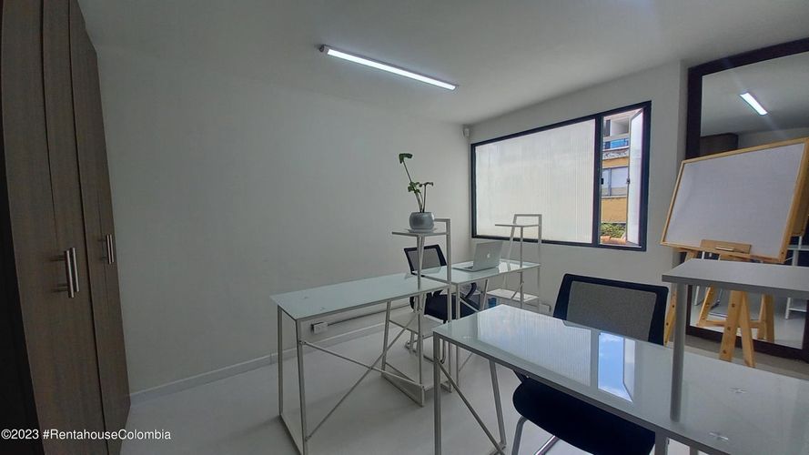 Oficina en  Arriendo en Usaquen, Bogotá - Miniatura 3