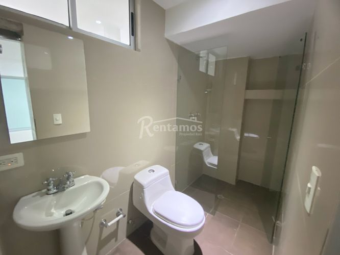 Oficina en Arriendo en El Poblado, Medellín - Miniatura 13