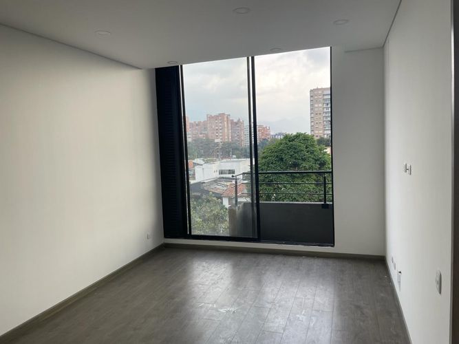 Apartaestudio en Venta en Nueva Autopista, Bogotá - Miniatura 2