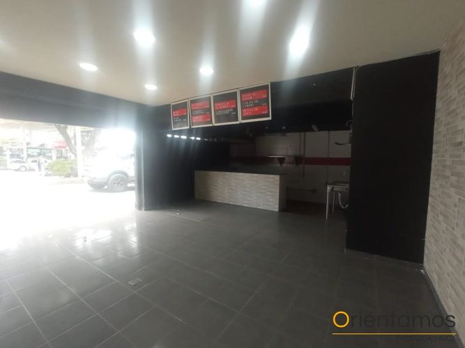Local en  Arriendo en Zona centro, Envigado - Miniatura 2