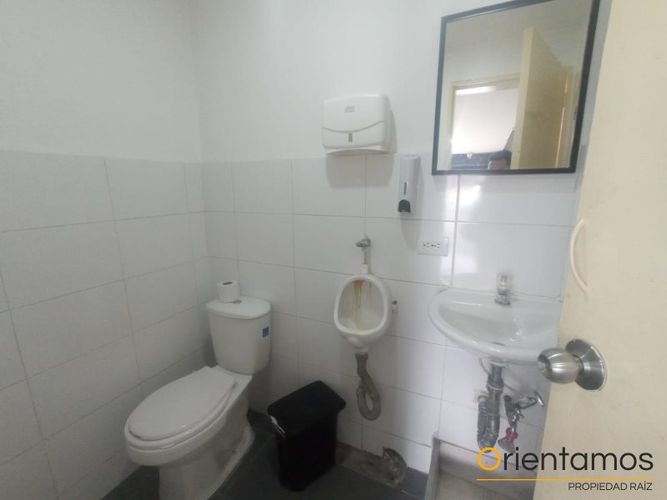 Local en  Arriendo en Zona centro, Envigado - Miniatura 5