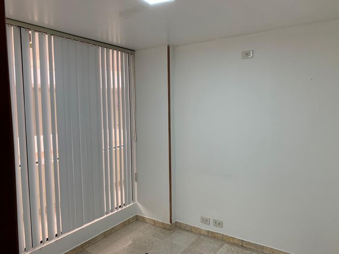 Oficina en  Arriendo en Usaquen, Bogotá - Miniatura 4