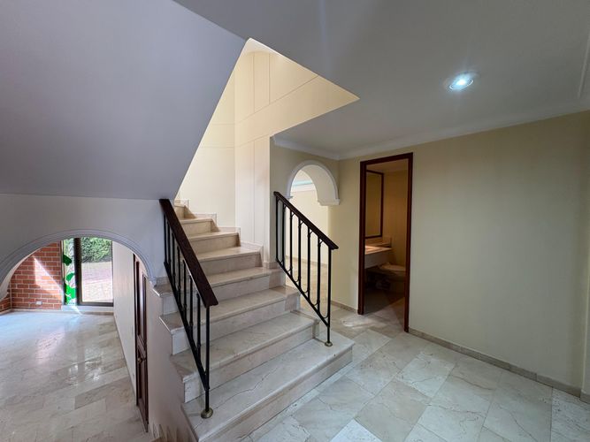 Casa en Arriendo en El Poblado, Medellín - Miniatura 7