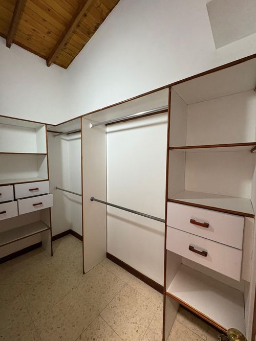Casa en Arriendo en El Poblado, Medellín - Miniatura 12