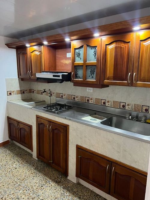 Apartaestudio en Arriendo en Los colores, Medellín - Miniatura 3