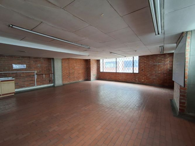 Edificio en Venta en San jose sur, Bogotá - Imagen 1