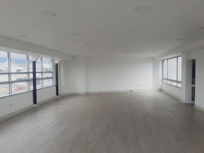 Oficina en Arriendo en Galerias, Bogotá - Miniatura 3
