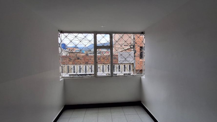 Edificio en Venta en San jose sur, Bogotá - Miniatura 2