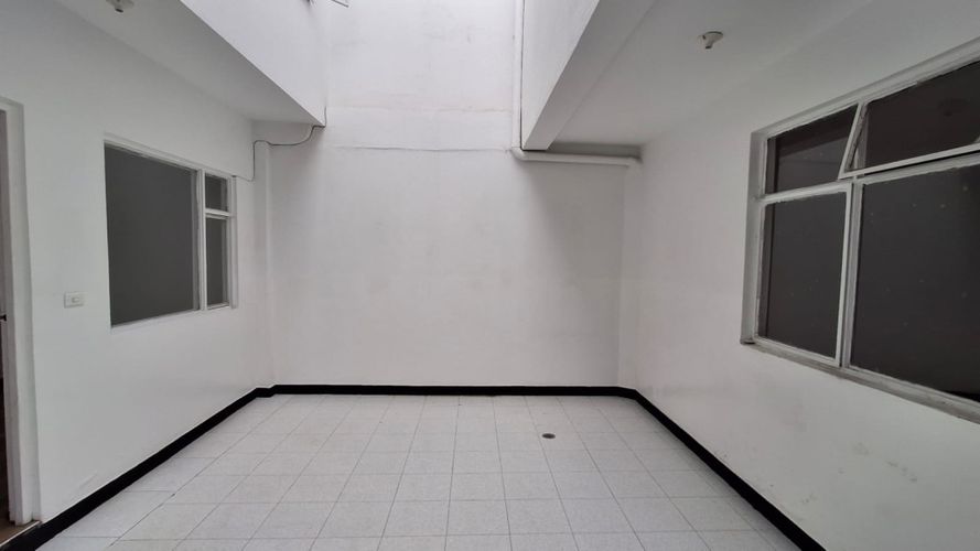 Edificio en Venta en San jose sur, Bogotá - Miniatura 3