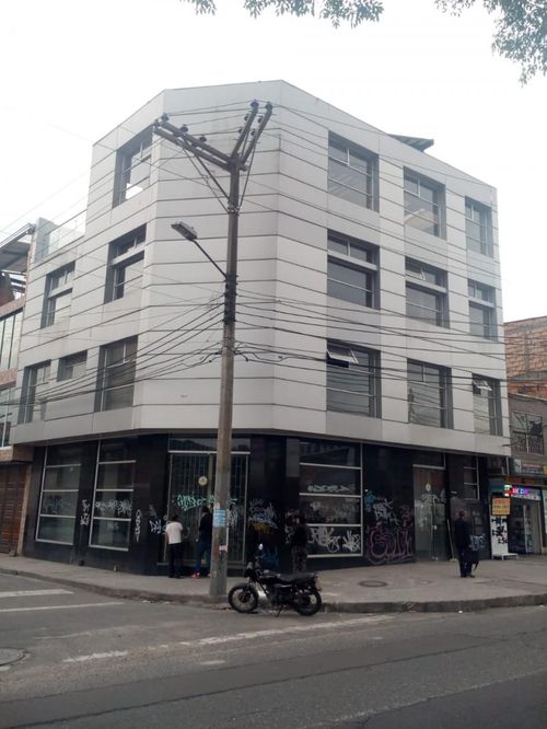 Edificio en Arriendo en Las ferias, Bogotá - Imagen 1