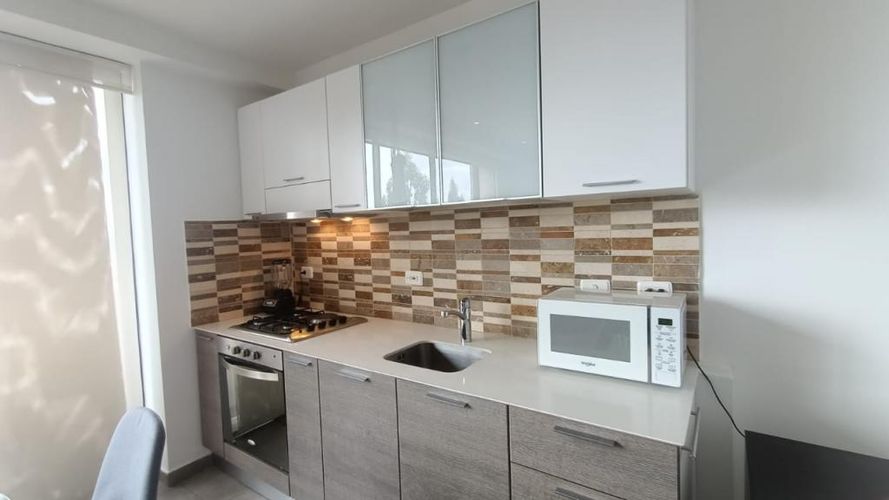 Apartaestudio en Arriendo en El Castillo, Bogotá - Miniatura 8