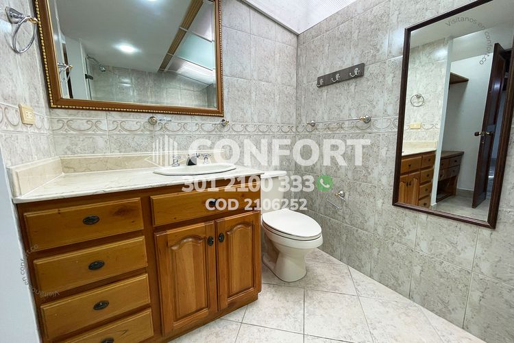 Casa en Arriendo en Loma del Escobero, Envigado - Miniatura 21