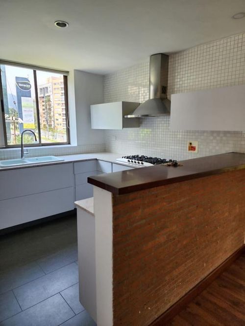 Casa en Arriendo en Loma del Chocho, Envigado - Imagen 1