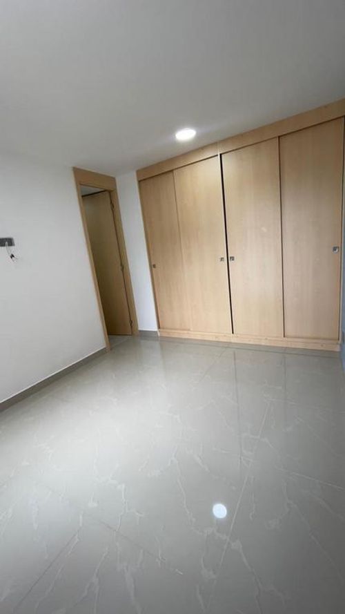 Apartamento en Arriendo en Pajarito, Medellín - Miniatura 5